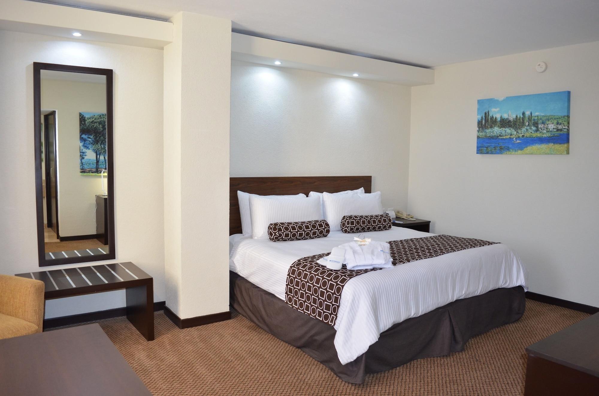 วินด์แฮม เอกเซกูติโบ กูเลียกัน Hotel คูเลียคัน ภายนอก รูปภาพ