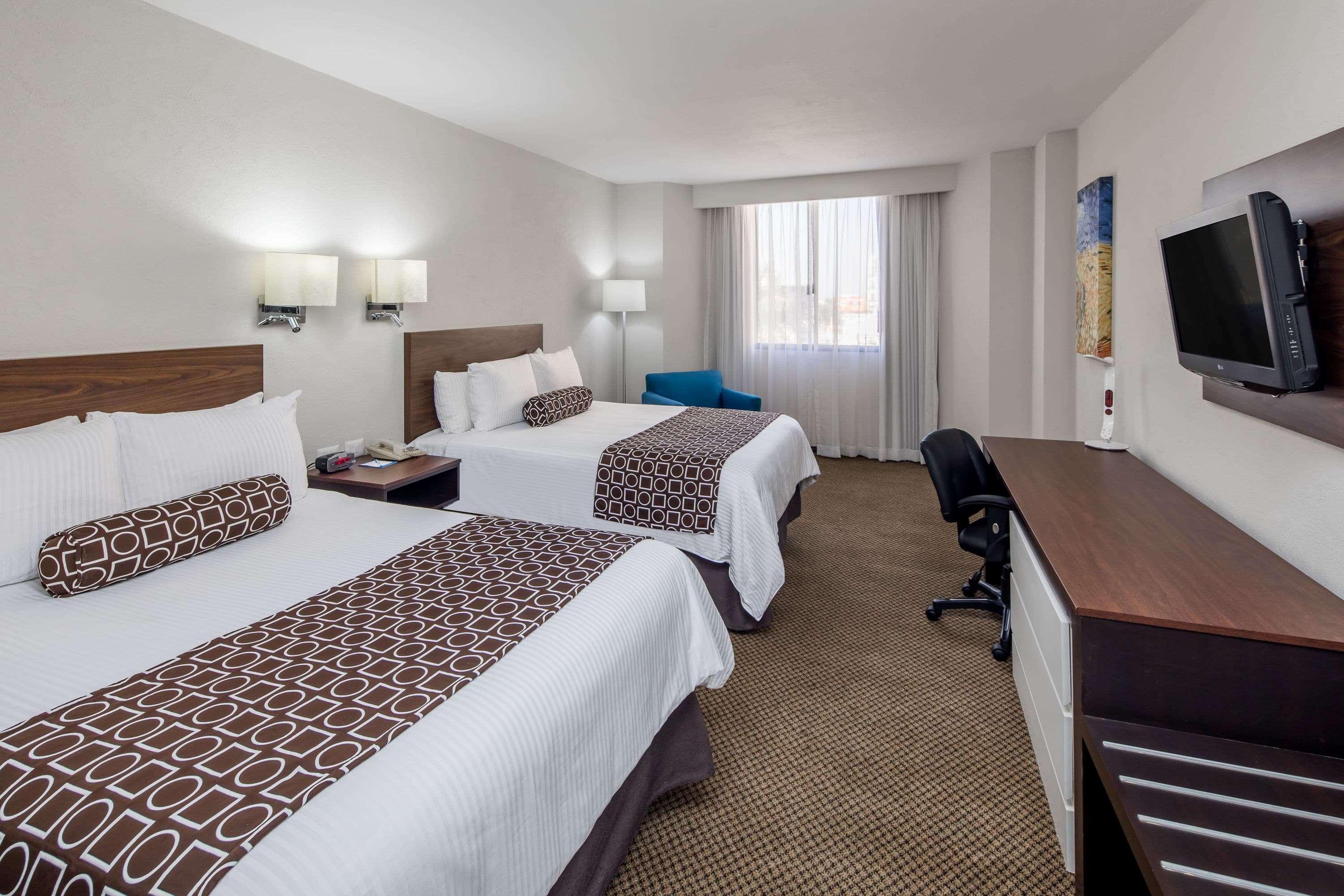 วินด์แฮม เอกเซกูติโบ กูเลียกัน Hotel คูเลียคัน ภายนอก รูปภาพ