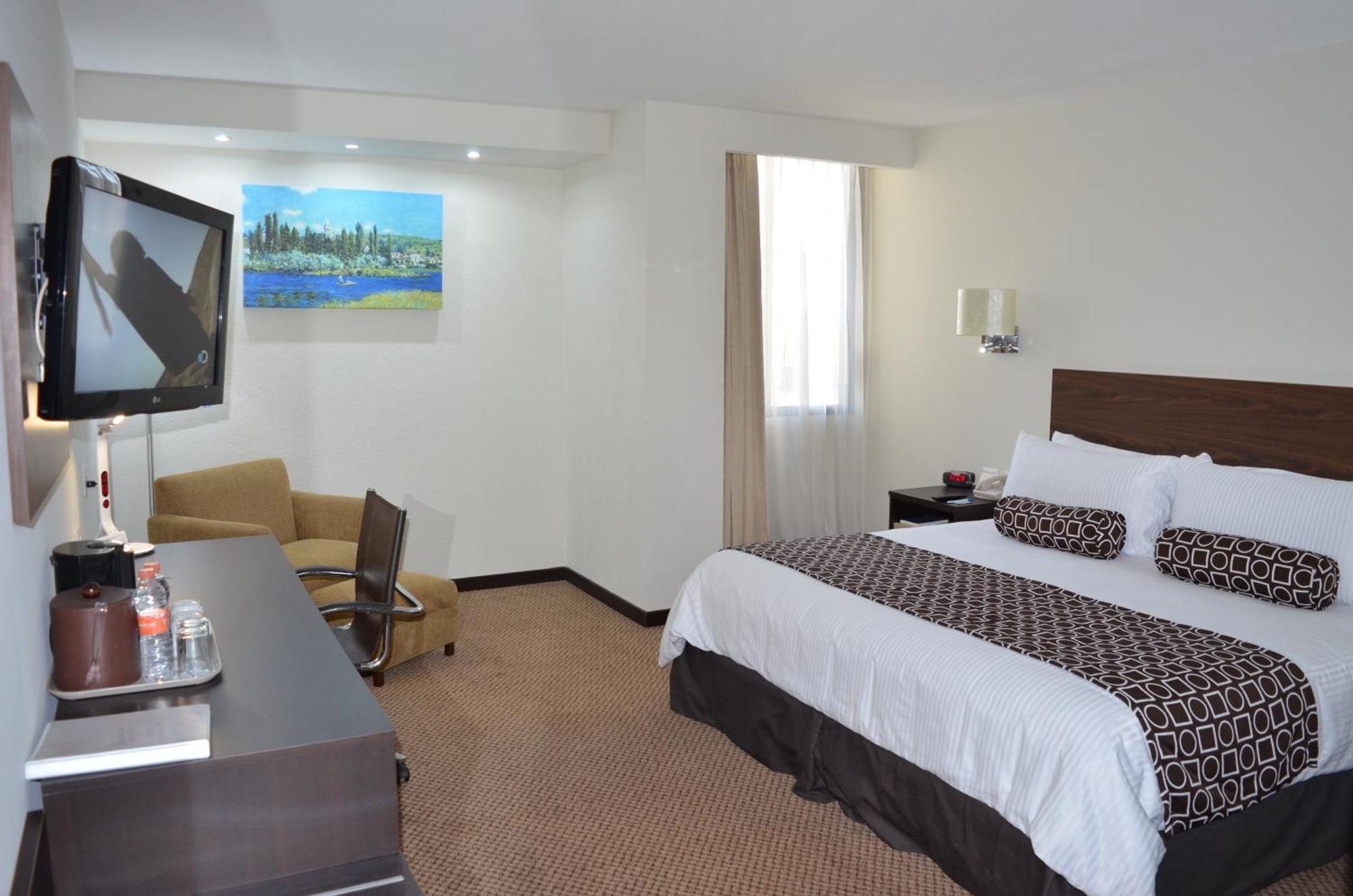 วินด์แฮม เอกเซกูติโบ กูเลียกัน Hotel คูเลียคัน ภายนอก รูปภาพ